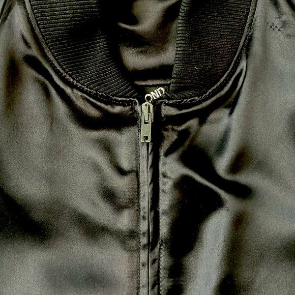 Vintage 70’s Diamond Dust Rolls Royce Satin Bomber Jacket - Picture 8 of 8